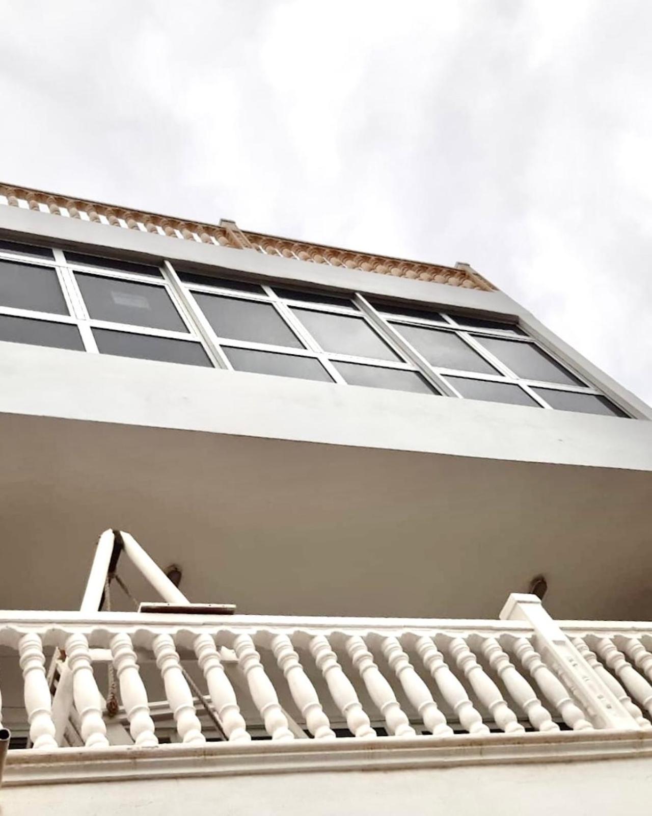El Estudio De Jessica Σαν Κριστόμπαλ ντε Λα Λαγούνα Εξωτερικό φωτογραφία